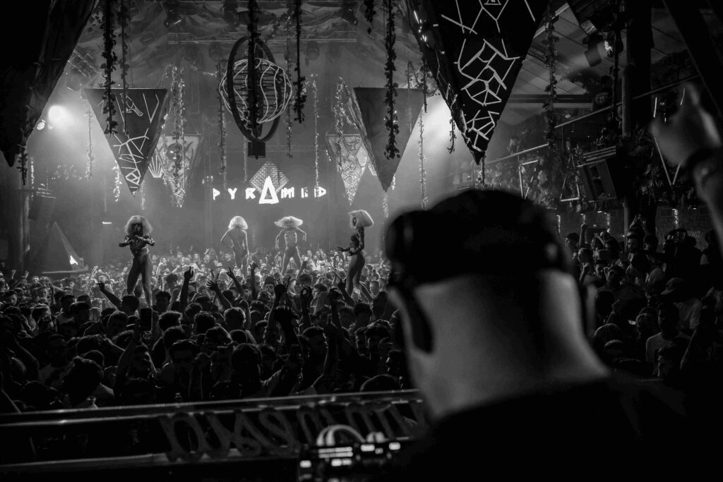 PYRAMID_SPECIAL_2024_26-4_AA_-130 (1)