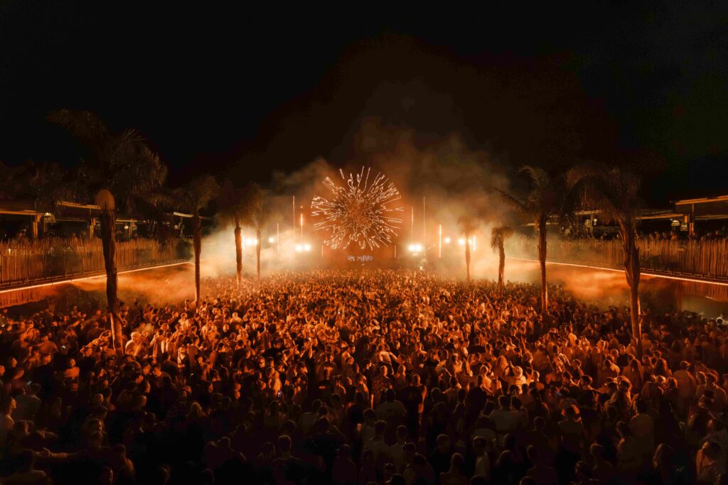 1. Main Stage